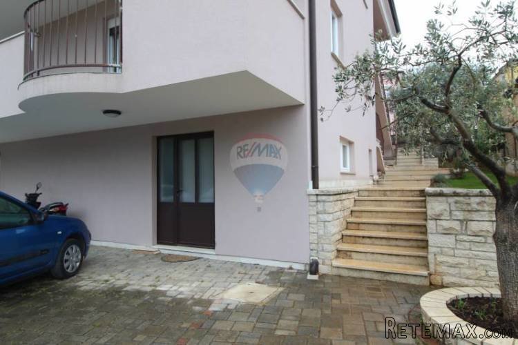 UMAG, PREDGRAĐE, PRODAJE SE GARSONIJERA U MIRNOM OKRUŽENJU - 2
