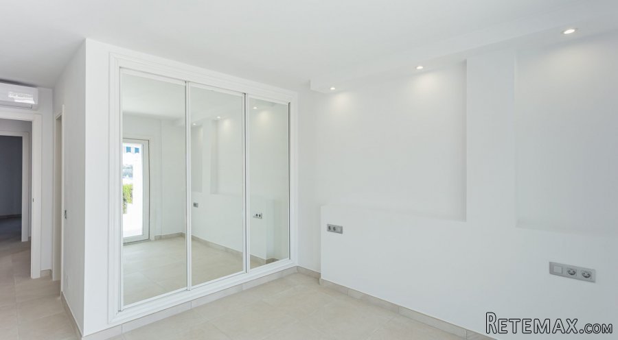 Beautiful apartment located in the desired residential.. - 3
