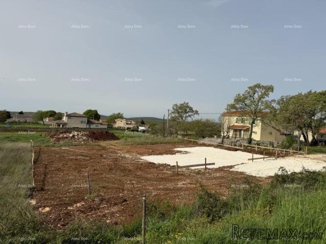 Prodaja građevinskog zemljišta sa građevinskom dozvolom, S.. - 5
