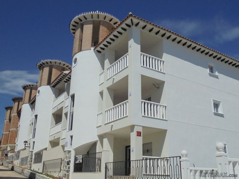 2 Bedrooms - Apartment - Alicante - For..