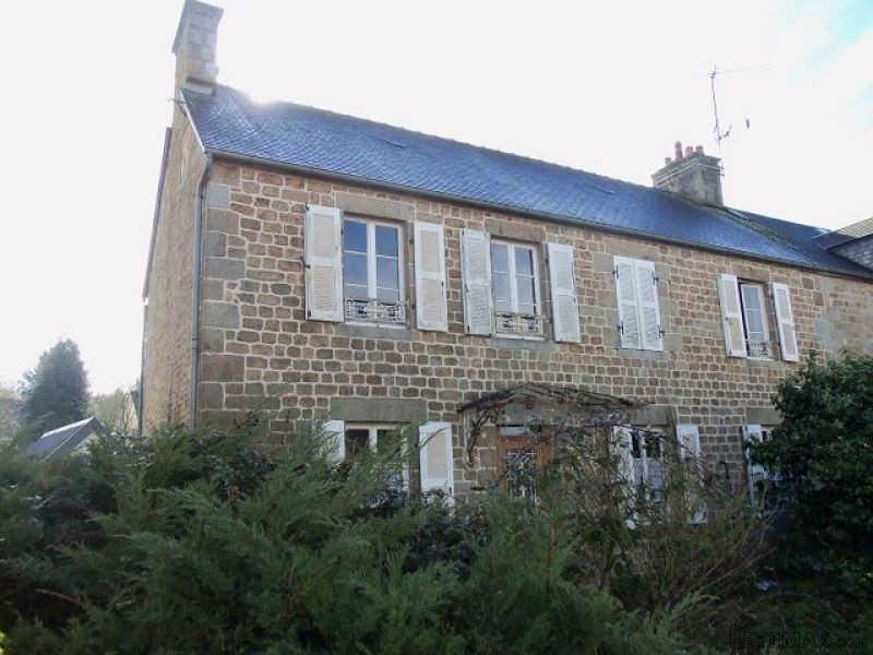 House At The Heart of the Village
