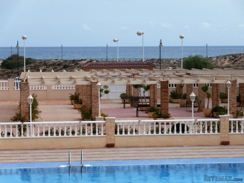 2 bedroom, 1 bathroom Apartment, (build..