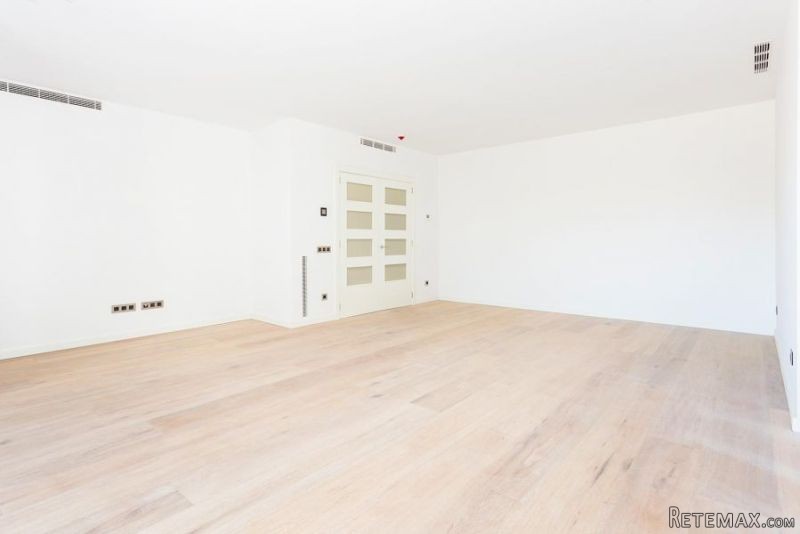 Flat - Barcelona (Les Corts) - 2