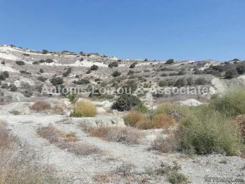 Land For Sale in Monagrouli Pentakwmo.. - 2