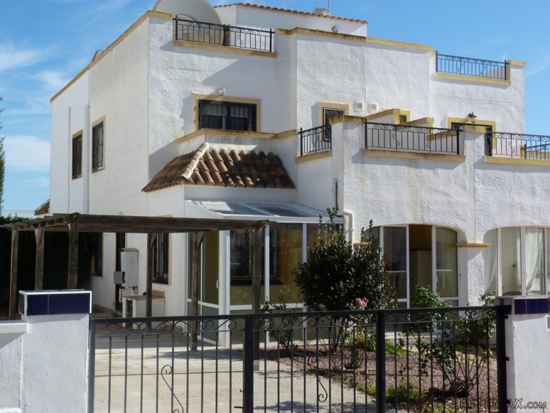 3 Bedrooms - Townhouse - Alicante - For..