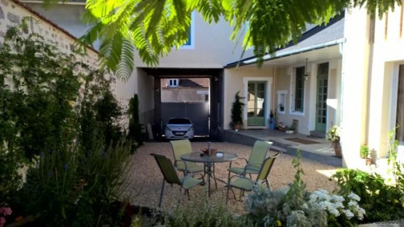 Heart of Boussac enclosed in a lovely.. - 2
