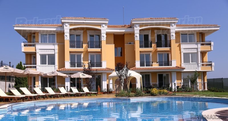 Family Apartments In Natural..