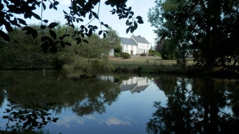 5 Bedrooms - House - Basse-Normandie -.. - 2