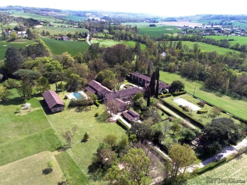 French Country Estate With Manor House.. - 2