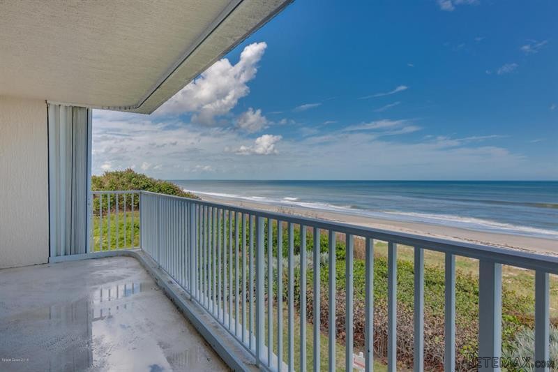 3 bedroom Flat For Sale: 1575 N Highway.. - 2