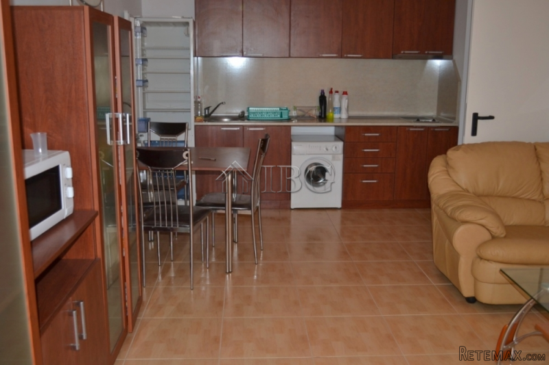 Furnished 1 BED spacious apartment in..