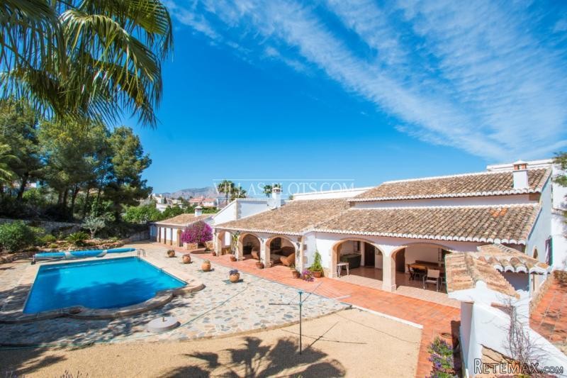 4 Bedroom Villa In Javea