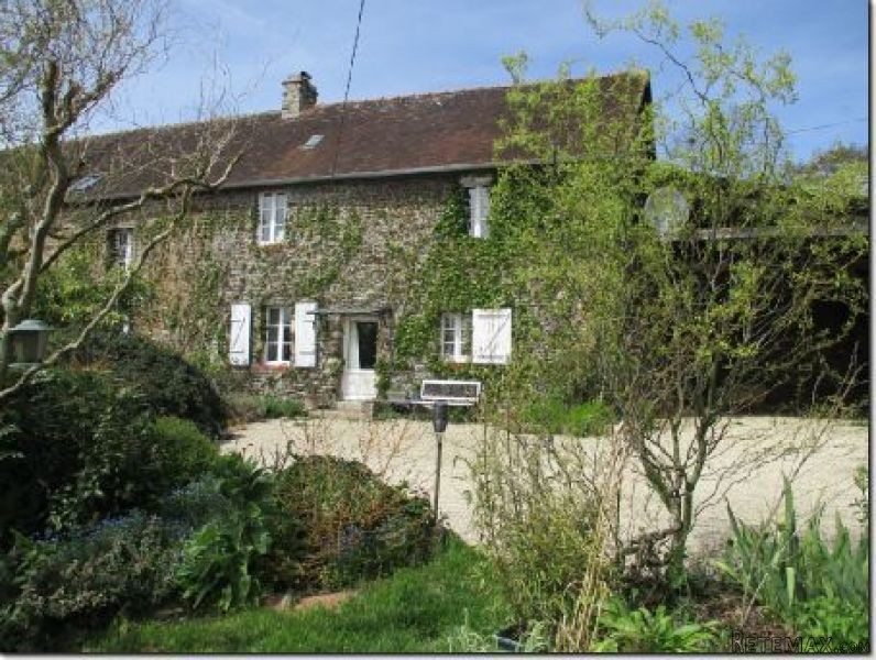 Very Nice House in Excellent Condition