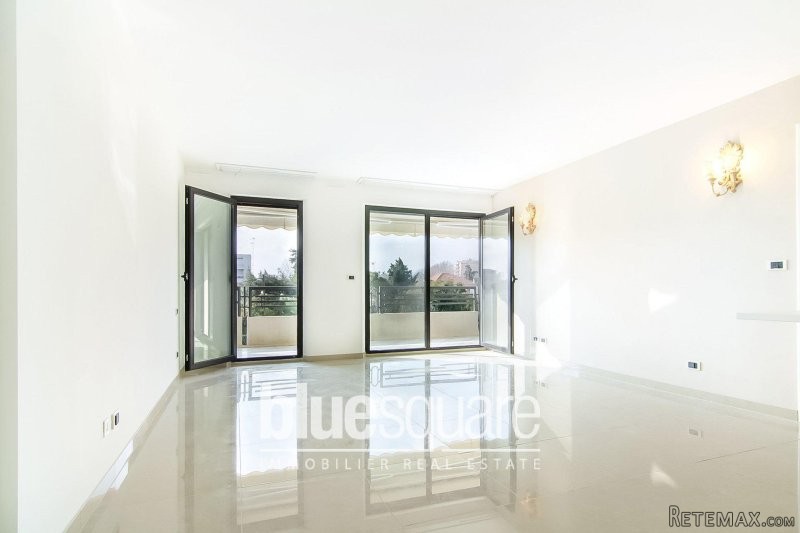 Stunning seaside apartment - 2