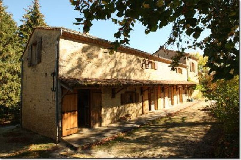 Charming House, Outbuildings, Swimming..