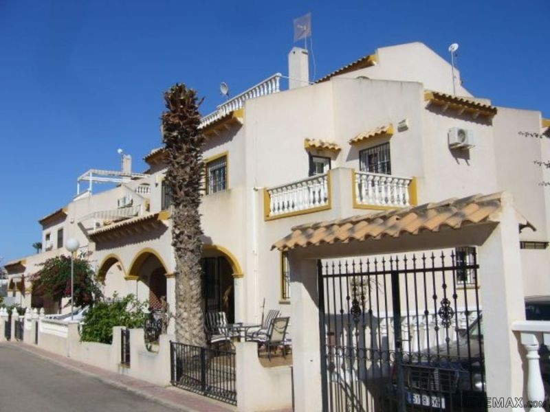 2 Bedrooms - Property - Alicante - For..