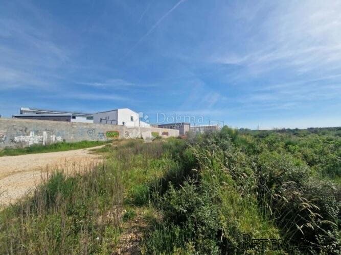 NOVI BOKANJAC - GRAĐEVINSKO ZEMLJIŠTE 802 m2