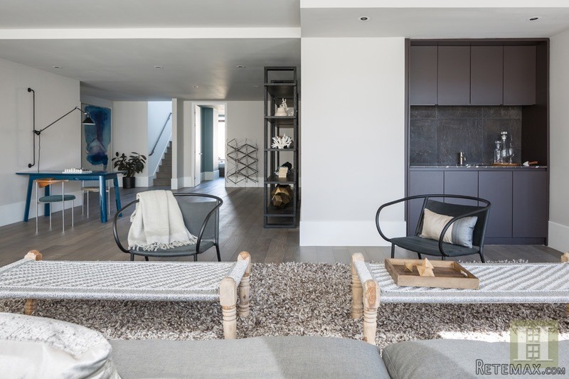 6 bedroom Apartment For Sale: 429 KENT.. - 2