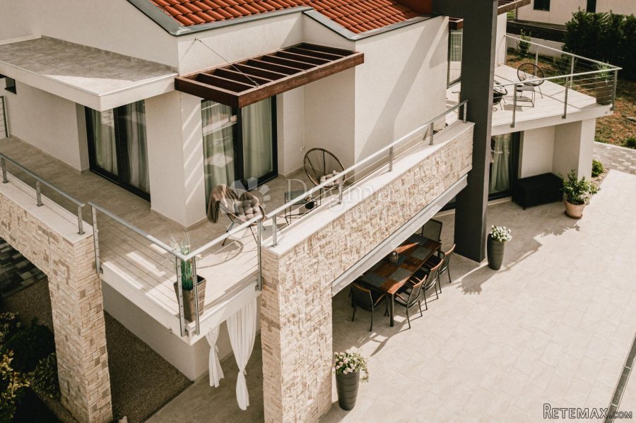 ŠIBENIK ( DUBRAVA ) - VILLA IZ BAJKE - 6