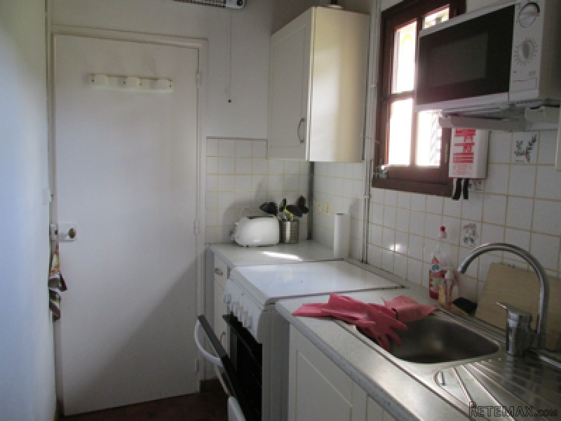 Delightful Cottage With Views - 2