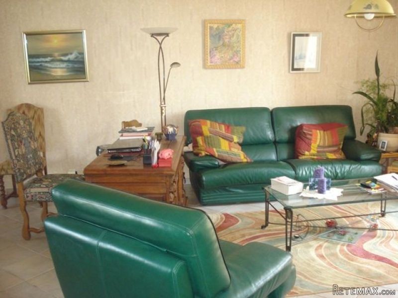 Countryside Property with Outbuilding - 2