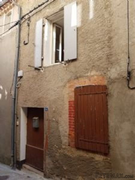 Maison de village a renover avec..