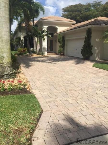 126 Orchid Cay Dr, Palm Beach Gardens..