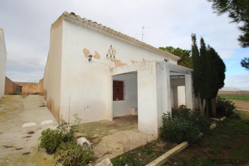 Detached country house in yecla murcia.. - 2