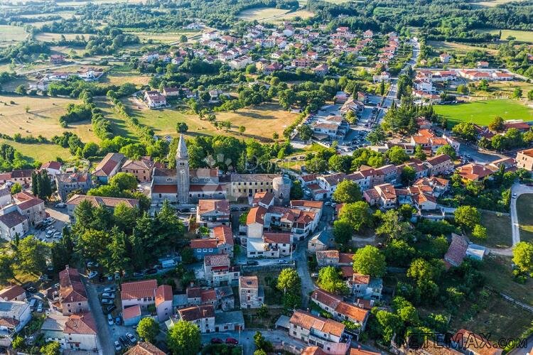 EKSKLUZIVNA INVESTICIJSKA PRILIKA – 8.240 m² KOMERCIJALNOG Z