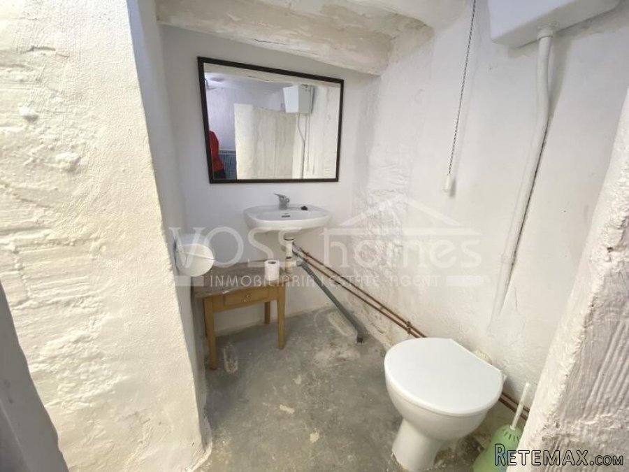 NEW & EXCLUSIVE TO VOSS HOMES A Great opportunity 2 houses.. - 15