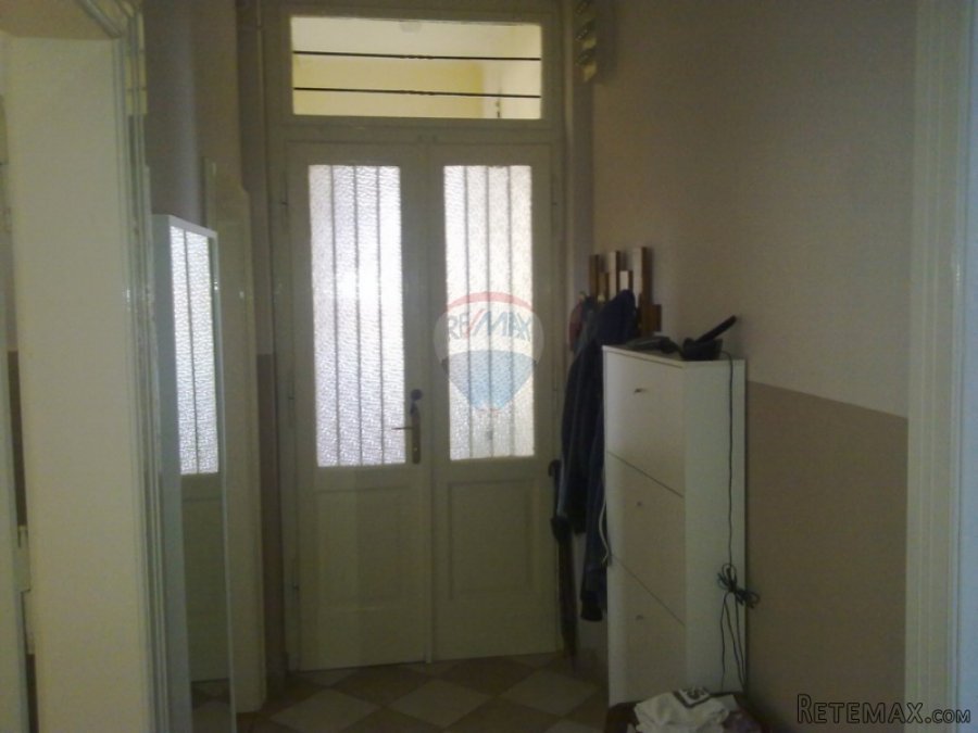 Opatija - etaža u vili u centru Opatije s okućnicom, prekras - 5