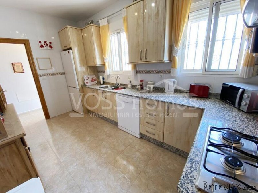 RESERVED/SALE AGREED 2023 & NEW & EXCLUSIVE LISTING TO VOSS.. - 15