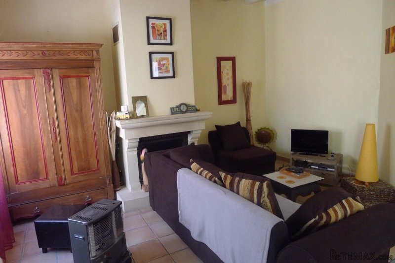 Large Townhouse & Apartment With Balcony - 2