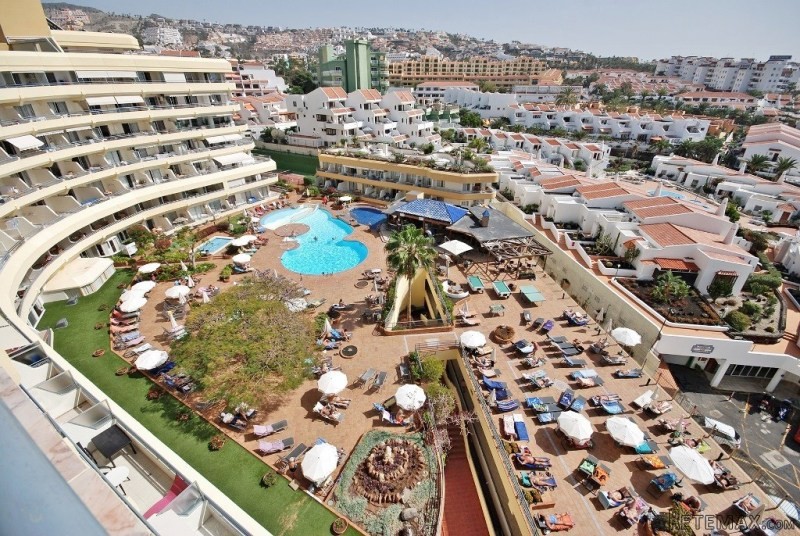 2 Bed Apartment on Santa Maria with.. - 2