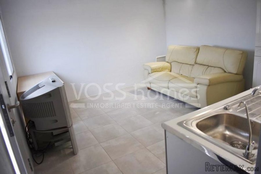 EXCLUSIVE TO VOSS HOMES - Recently improved country house.. - 19