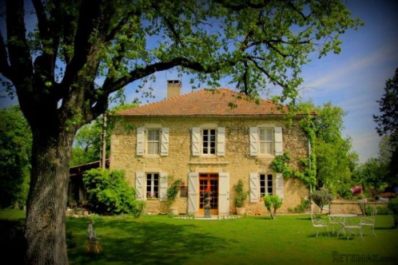 5 Bedrooms - House - Midi-Pyrenees -.. - 2