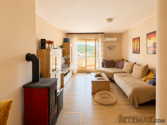 ŠUBIĆEVAC, PROSTRAN DVOSOBAN STAN 73,45 m2 - 2