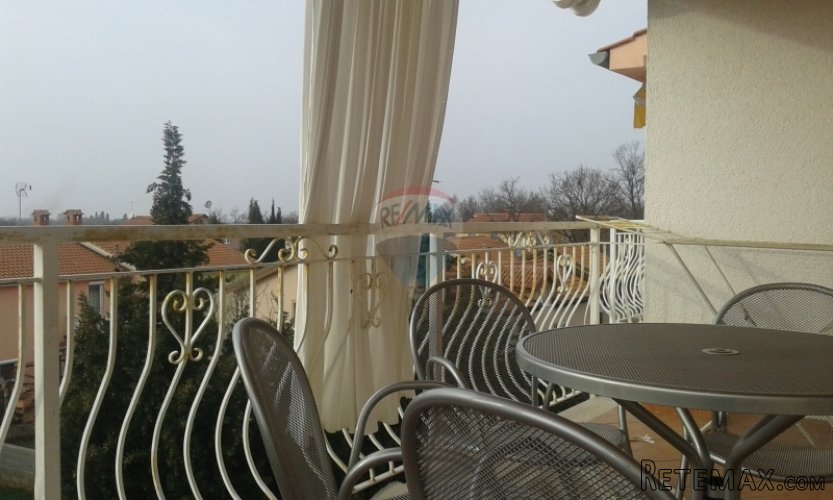 Poreč okolica, trosoban stan u mirnom okruženju - 4