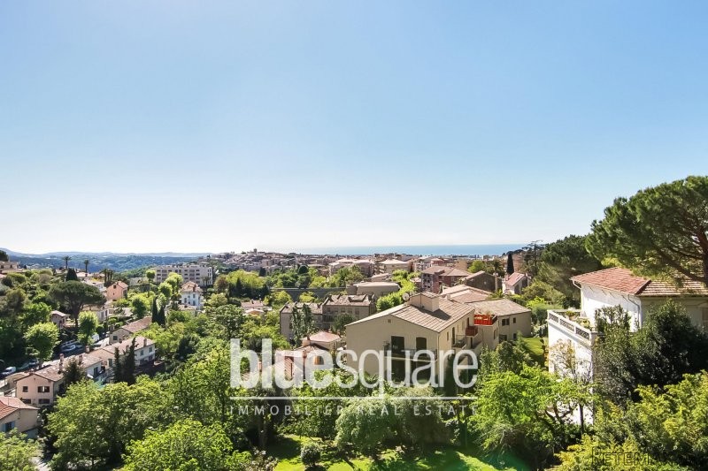 Double apartment with sea view, walking..