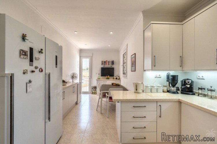 Fantastic south-facing villa for sale in Jalón and only.. - 7
