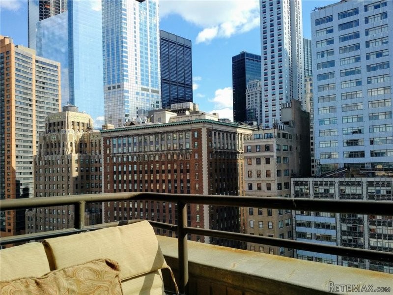 1 Bedroom - Condo - New York State -..
