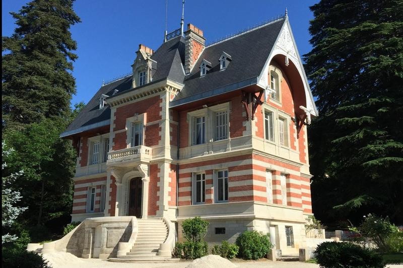 A Deux Pas De Tout Ce Que Perigueux A À..