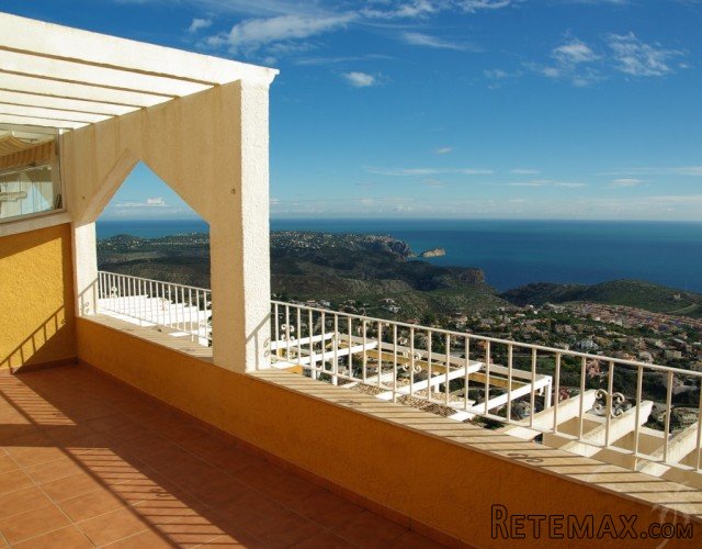 Superb sea view apartment with a spacious terrace of 20 sqm.. - 2