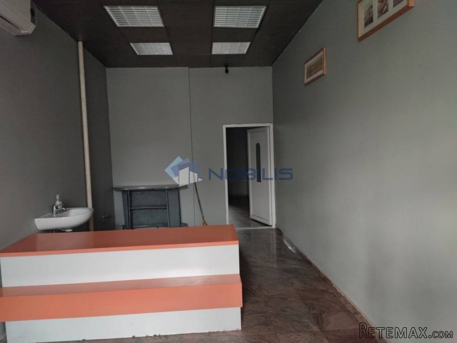 Zagreb, Medveščak (Kvatrić) ulični lokal 40m2 - 2