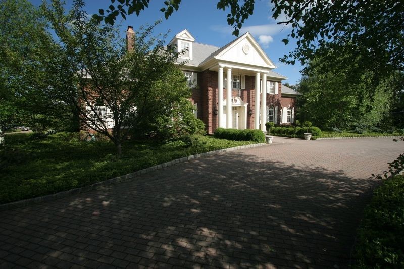 6 bedroom Detached House For Sale: 14..