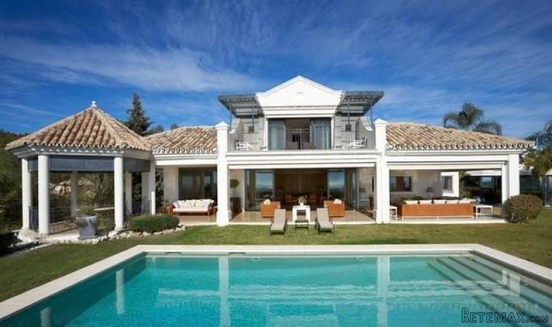 6 bedroom detached villa for sale