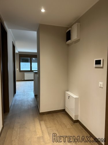 LUX 2.5-soban stan Vukov Spomenik - 5