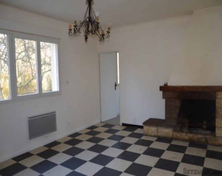 Great little town house with full.. - 2