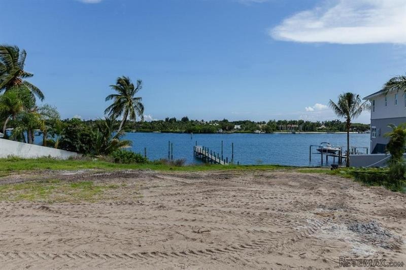 Land For Sale: Tequesta, Florida - 2