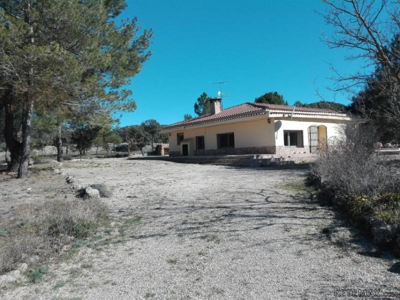 Villa in Area otros Alcoy (Ref. PV17048)